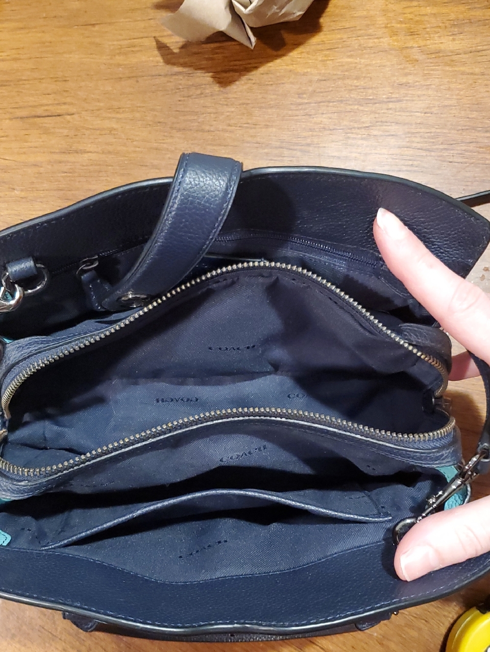 Like NEW Coach Floral Mercer 24 Bag - Picture 9 of 14